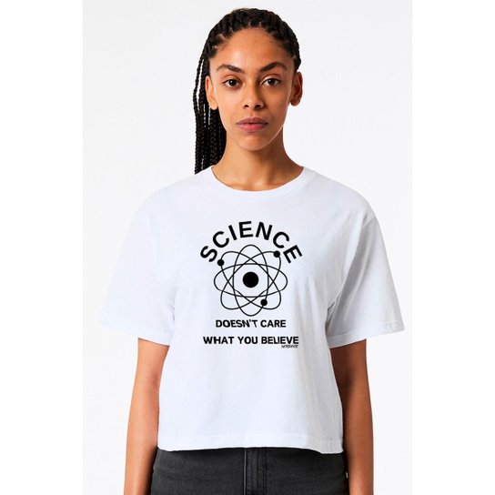 Camiseta Nerd Chic Fatos Importam, Crenças Não