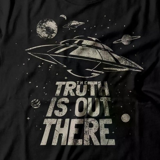 Camiseta Studio Geek The Truth Is Out There Casual Preto Feminino