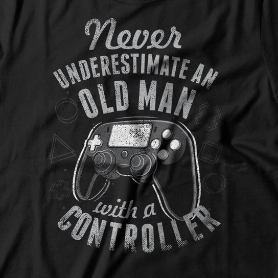 Moletom Studio Geek Com Capuz Old Man With A Controller Unissex