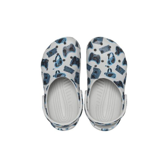 Sandália crocs classic game over clog atmosphere