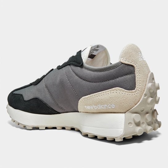 Tênis New Balance 327 V1